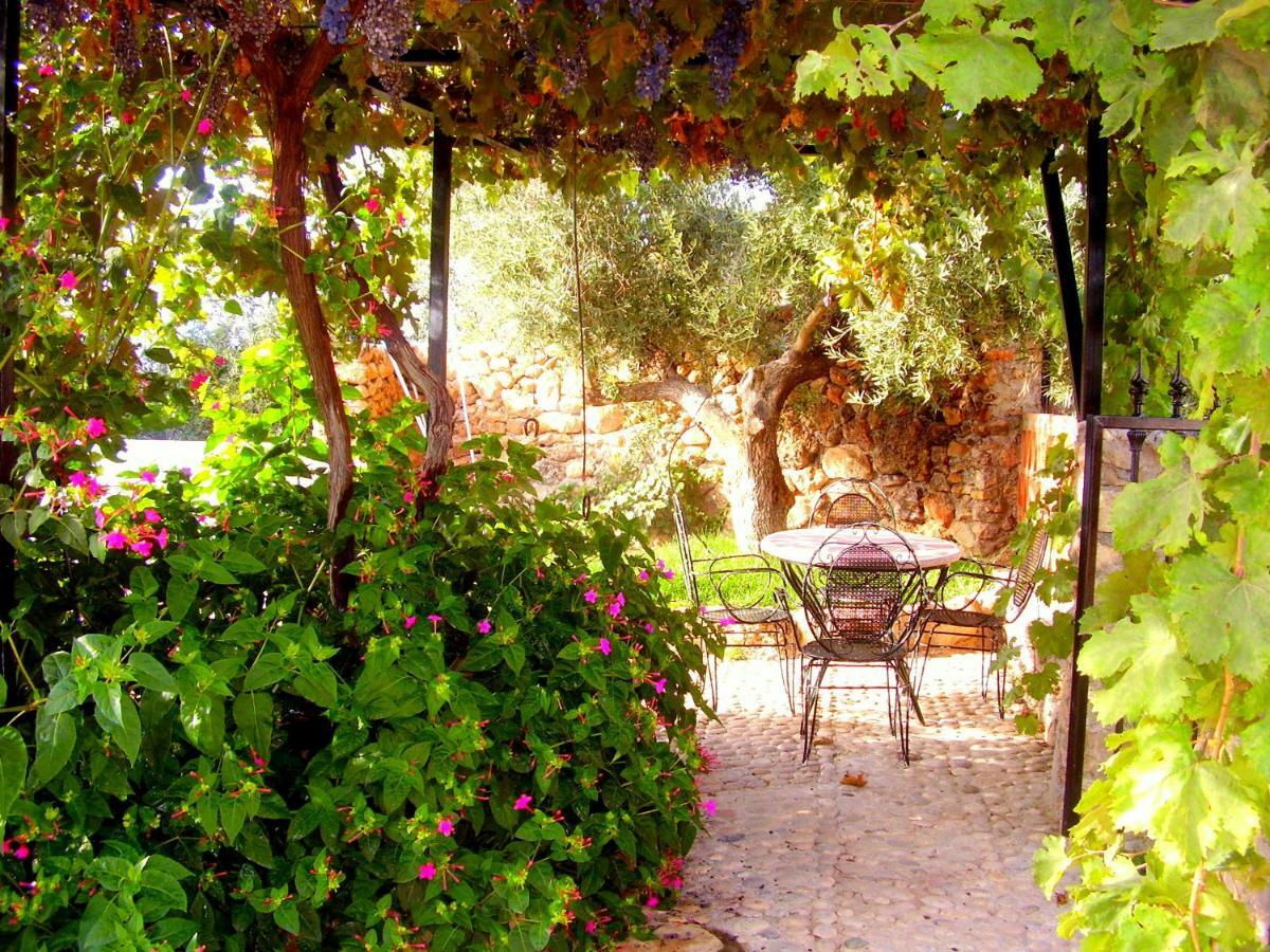 Alojamiento Rural El Agueelo Huelma المظهر الخارجي الصورة